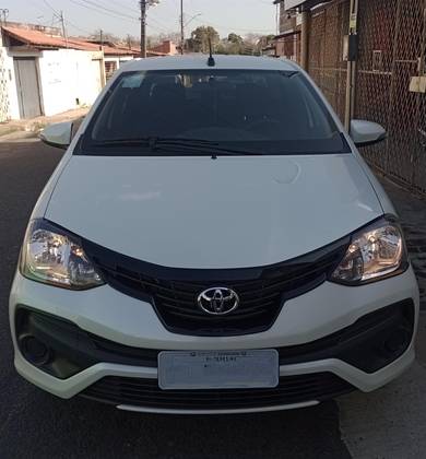 TOYOTA ETIOS 1.5 X PLUS SEDAN 16V FLEX 4P AUTOMÁTICO TOYOTA ETIOS 1.5 X PLUS SEDAN 16V FLEX 4P AUTOMÁTICO